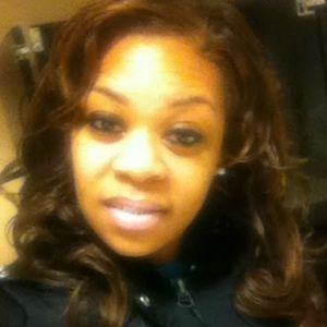 Meet your Posher, Latoya